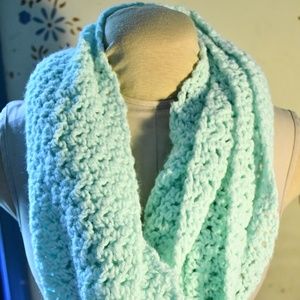 Infinity scarf